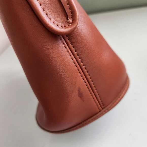 VINTAGE Coach Maggie Duffle Bag In British Tan NEW - Picture 15 of 16